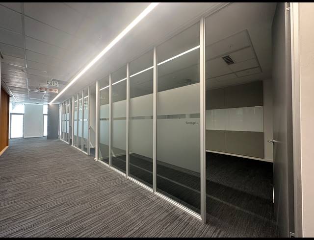 597M² OFFICE TO LET IN SANDTON CENTRAL